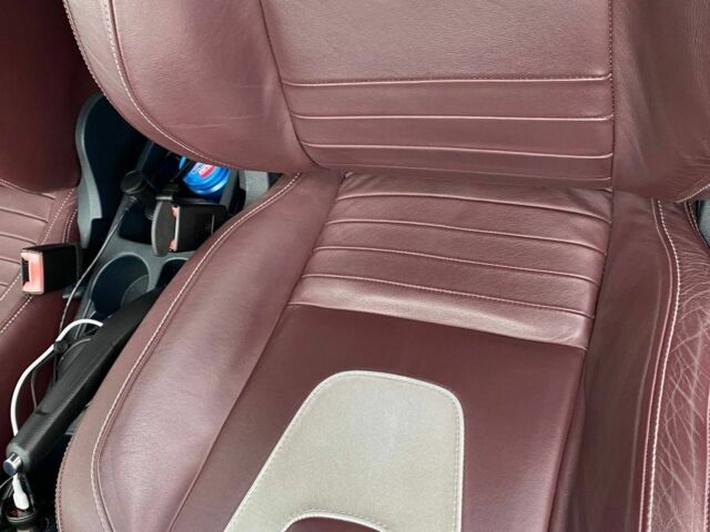 Красный Форд Фиеста, объемом двигателя 1.4 л и пробегом 154 тыс. км за 4500 $, фото 16 на Automoto.ua