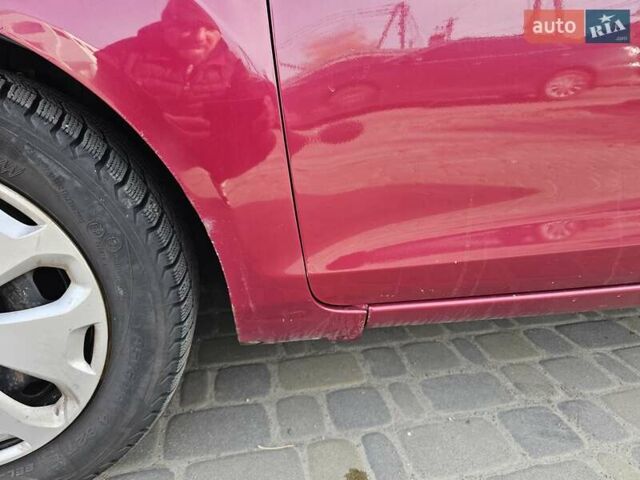 Красный Форд Фиеста, объемом двигателя 1.4 л и пробегом 136 тыс. км за 6300 $, фото 19 на Automoto.ua
