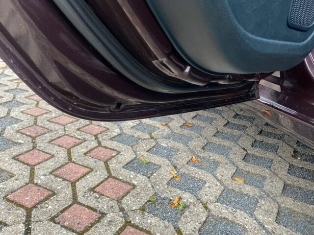 Красный Форд Фиеста, объемом двигателя 1.4 л и пробегом 154 тыс. км за 4500 $, фото 8 на Automoto.ua