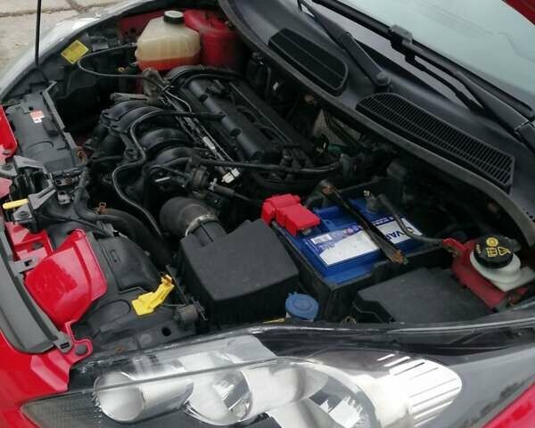 Красный Форд Фиеста, объемом двигателя 1.25 л и пробегом 227 тыс. км за 4750 $, фото 6 на Automoto.ua