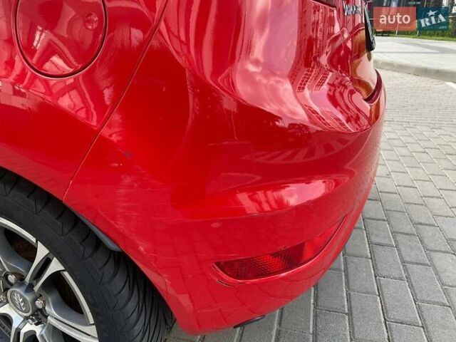 Красный Форд Фиеста, объемом двигателя 1.4 л и пробегом 132 тыс. км за 6830 $, фото 20 на Automoto.ua