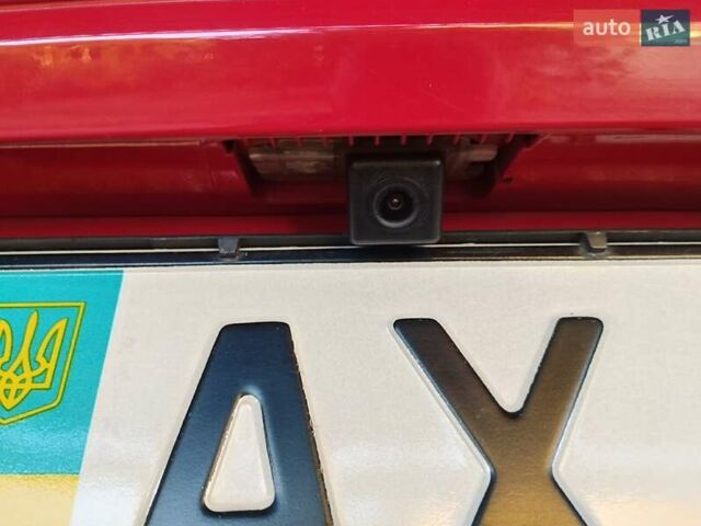 Червоний Форд Фієста, об'ємом двигуна 1.24 л та пробігом 62 тис. км за 6250 $, фото 6 на Automoto.ua