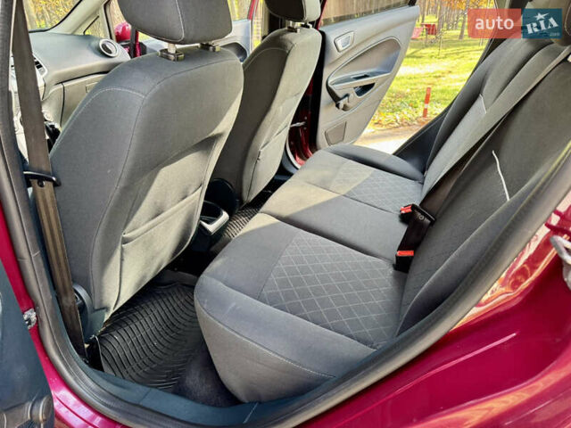Форд Фиеста 2011 в Киеве на Automoto.ua Красный Форд Фиеста, объемом двигателя 1.4 л и пробегом 157 тыс. км за 6600 $, фото 8 на Automoto.ua
