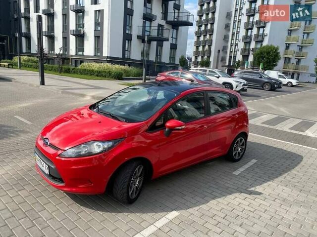 Красный Форд Фиеста, объемом двигателя 1.4 л и пробегом 132 тыс. км за 6830 $, фото 9 на Automoto.ua