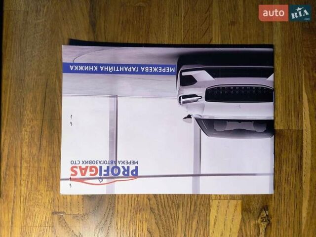 Красный Форд Фиеста, объемом двигателя 1.4 л и пробегом 132 тыс. км за 6830 $, фото 44 на Automoto.ua