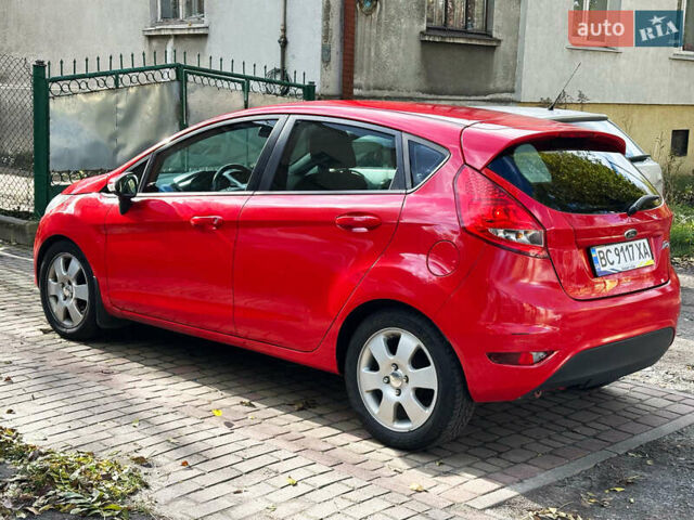 Форд Фиеста 2011 в Львове на Automoto.ua Красный Форд Фиеста, объемом двигателя 1.39 л и пробегом 118 тыс. км за 6800 $, фото 7 на Automoto.ua