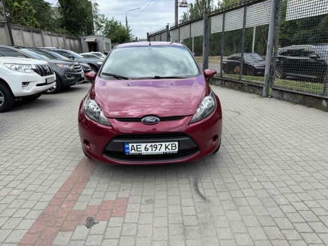 Червоний Форд Фієста, об'ємом двигуна 1.2 л та пробігом 98 тис. км за 5300 $, фото 12 на Automoto.ua