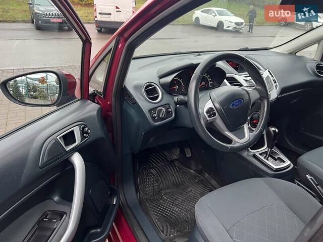 Красный Форд Фиеста, объемом двигателя 1.4 л и пробегом 168 тыс. км за 6700 $, фото 6 на Automoto.ua