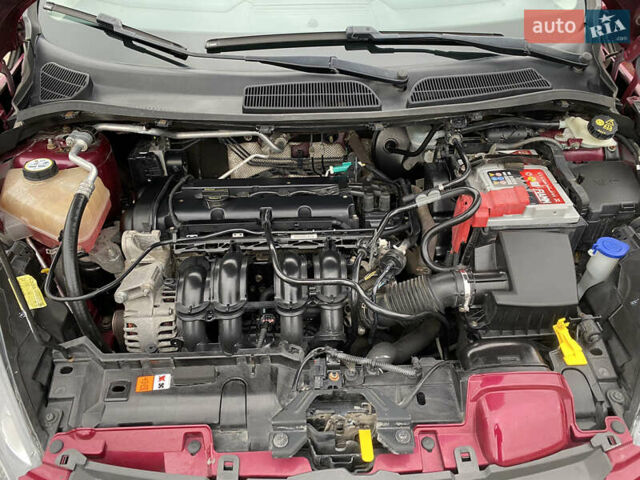 Красный Форд Фиеста, объемом двигателя 1.4 л и пробегом 65 тыс. км за 8300 $, фото 95 на Automoto.ua