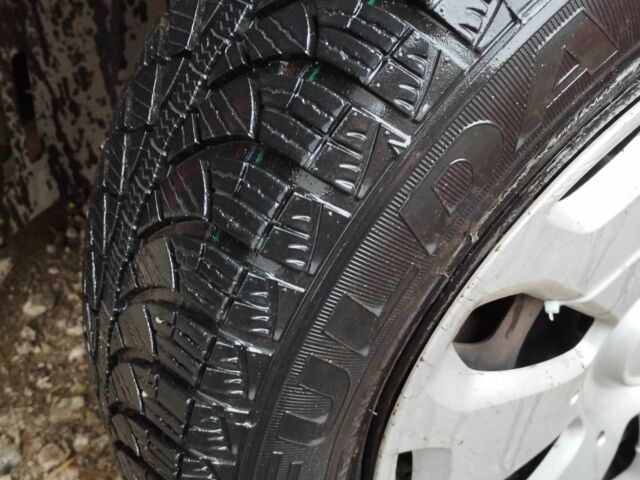 Червоний Форд Фієста, об'ємом двигуна 1.25 л та пробігом 62 тис. км за 6300 $, фото 17 на Automoto.ua