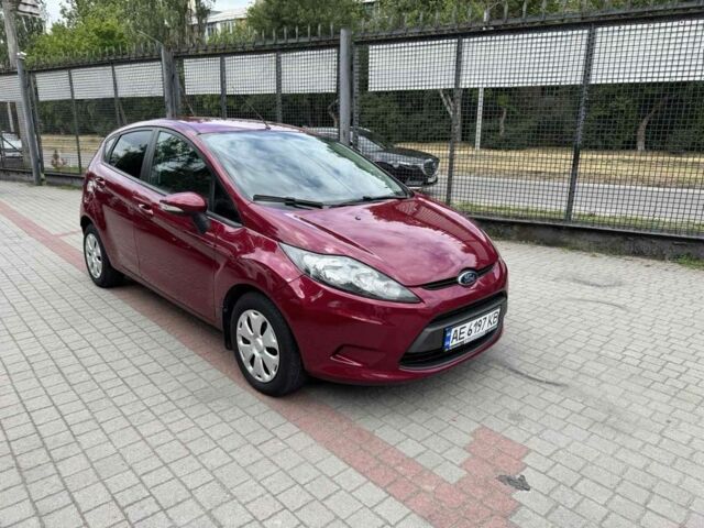 Червоний Форд Фієста, об'ємом двигуна 1.2 л та пробігом 98 тис. км за 5300 $, фото 10 на Automoto.ua