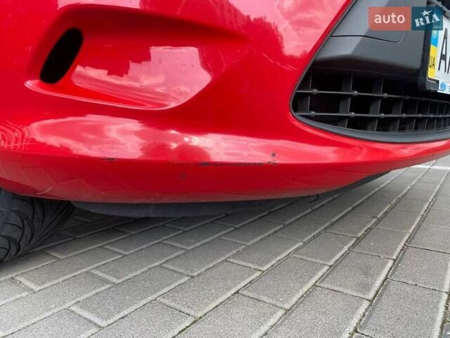 Красный Форд Фиеста, объемом двигателя 1.4 л и пробегом 132 тыс. км за 6830 $, фото 26 на Automoto.ua