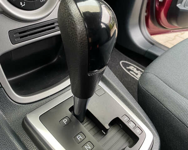 Красный Форд Фиеста, объемом двигателя 1.4 л и пробегом 65 тыс. км за 8300 $, фото 58 на Automoto.ua