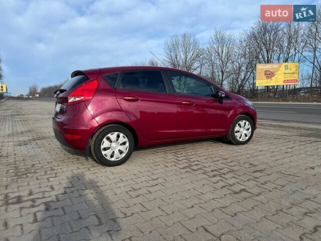 Красный Форд Фиеста, объемом двигателя 1.4 л и пробегом 75 тыс. км за 8300 $, фото 19 на Automoto.ua