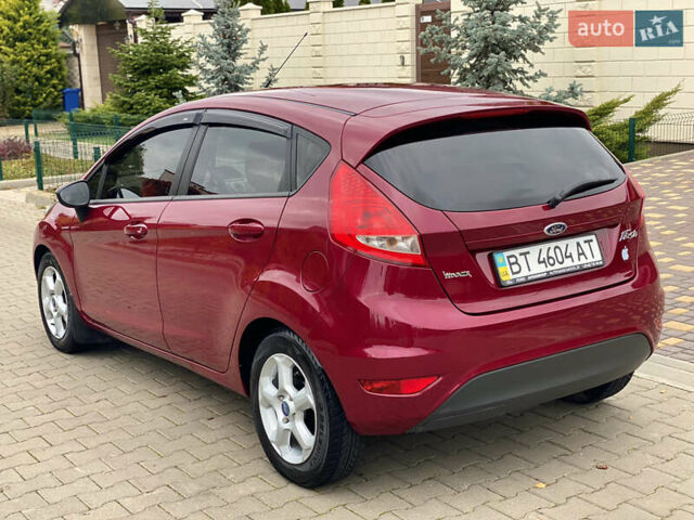Красный Форд Фиеста, объемом двигателя 1.4 л и пробегом 65 тыс. км за 8300 $, фото 21 на Automoto.ua