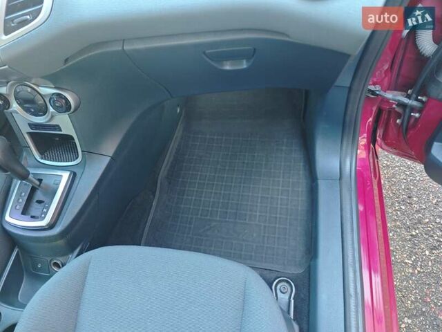 Красный Форд Фиеста, объемом двигателя 1.39 л и пробегом 173 тыс. км за 7300 $, фото 59 на Automoto.ua