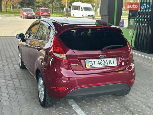 Форд Фиеста 2011 в Одессе на Automoto.ua Красный Форд Фиеста, объемом двигателя 1.4 л и пробегом 65 тыс. км за 7300 $, фото 12 на Automoto.ua