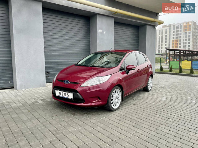 Червоний Форд Фієста, об'ємом двигуна 1.4 л та пробігом 119 тис. км за 7650 $, фото 14 на Automoto.ua