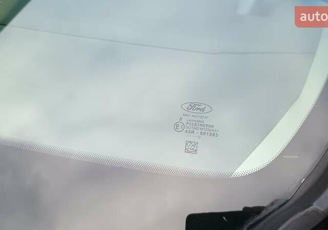 Красный Форд Фиеста, объемом двигателя 1.39 л и пробегом 118 тыс. км за 7000 $, фото 55 на Automoto.ua