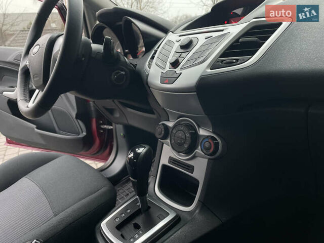 Червоний Форд Фієста, об'ємом двигуна 1.4 л та пробігом 119 тис. км за 7650 $, фото 30 на Automoto.ua