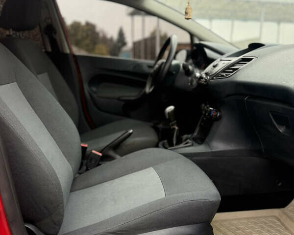 Форд Фиеста 2012 в Лубнах на Automoto.ua Красный Форд Фиеста, объемом двигателя 1.25 л и пробегом 211 тыс. км за 4399 $, фото 13 на Automoto.ua