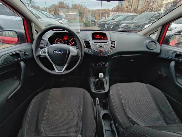 Форд Фієста 2012 у Харкові на Automoto.ua Червоний Форд Фієста, об'ємом двигуна 1.2 л та пробігом 109 тис. км за 5790 $, фото 23 на Automoto.ua