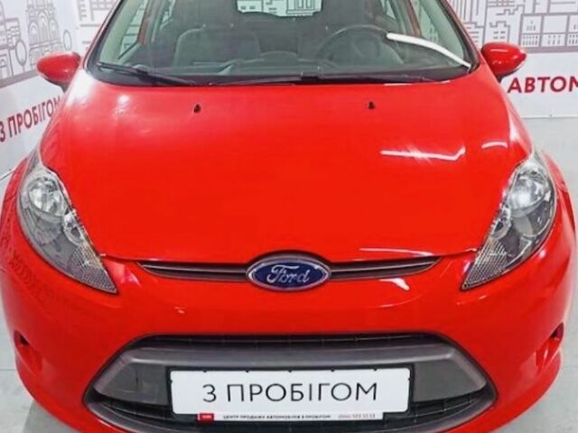 Красный Форд Фиеста, объемом двигателя 1.2 л и пробегом 129 тыс. км за 5500 $, фото 1 на Automoto.ua