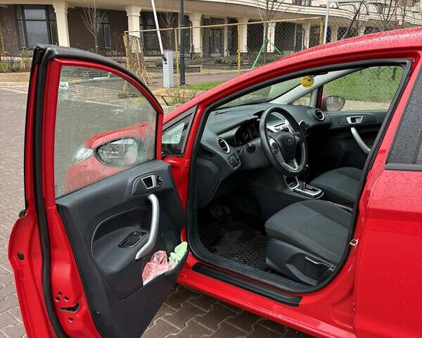 Красный Форд Фиеста, объемом двигателя 1.39 л и пробегом 103 тыс. км за 7500 $, фото 8 на Automoto.ua