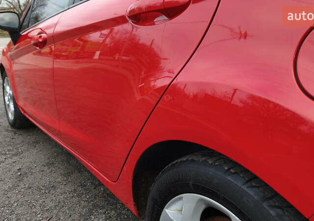 Красный Форд Фиеста, объемом двигателя 1.4 л и пробегом 193 тыс. км за 7500 $, фото 15 на Automoto.ua