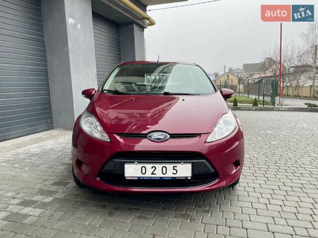 Червоний Форд Фієста, об'ємом двигуна 1.4 л та пробігом 119 тис. км за 7650 $, фото 16 на Automoto.ua