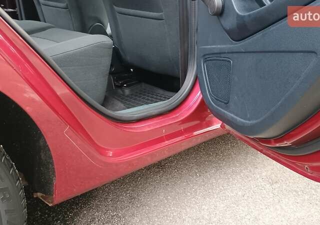 Красный Форд Фиеста, объемом двигателя 1.39 л и пробегом 118 тыс. км за 7000 $, фото 41 на Automoto.ua