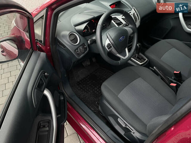 Червоний Форд Фієста, об'ємом двигуна 1.4 л та пробігом 119 тис. км за 7650 $, фото 18 на Automoto.ua