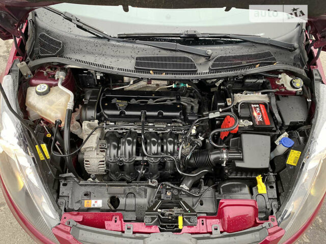 Красный Форд Фиеста, объемом двигателя 1.39 л и пробегом 214 тыс. км за 6999 $, фото 20 на Automoto.ua