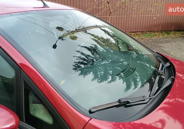 Красный Форд Фиеста, объемом двигателя 1.39 л и пробегом 118 тыс. км за 7000 $, фото 19 на Automoto.ua