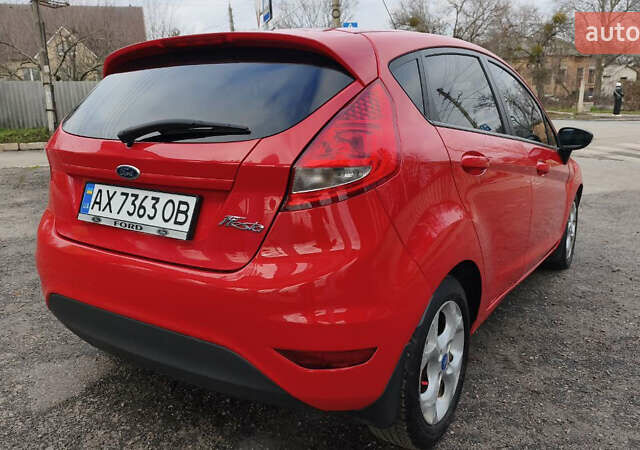Красный Форд Фиеста, объемом двигателя 1.4 л и пробегом 193 тыс. км за 7500 $, фото 8 на Automoto.ua