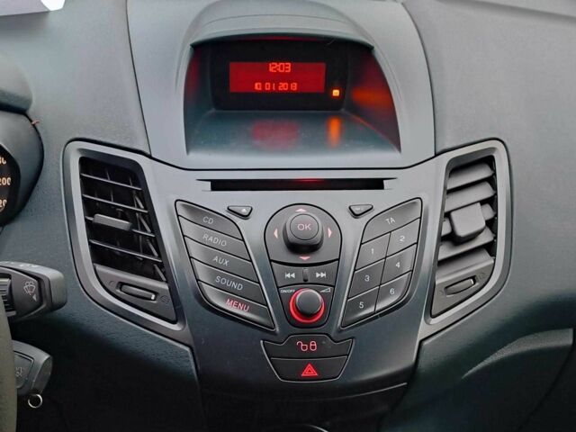 Форд Фієста 2012 у Харкові на Automoto.ua Червоний Форд Фієста, об'ємом двигуна 1.2 л та пробігом 109 тис. км за 5790 $, фото 20 на Automoto.ua