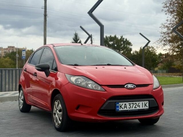 Форд Фиеста 2012 в Лубнах на Automoto.ua Красный Форд Фиеста, объемом двигателя 1.2 л и пробегом 211 тыс. км за 4399 $, фото 6 на Automoto.ua
