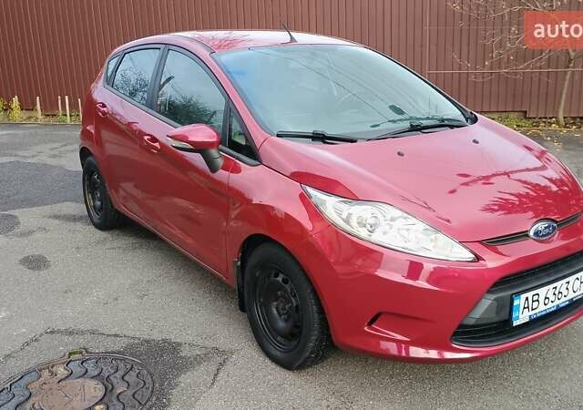 Красный Форд Фиеста, объемом двигателя 1.39 л и пробегом 118 тыс. км за 7000 $, фото 14 на Automoto.ua