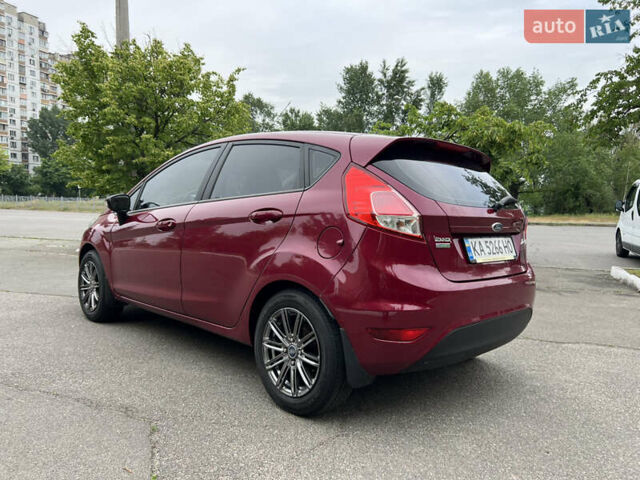 Червоний Форд Фієста, об'ємом двигуна 1 л та пробігом 160 тис. км за 5500 $, фото 3 на Automoto.ua