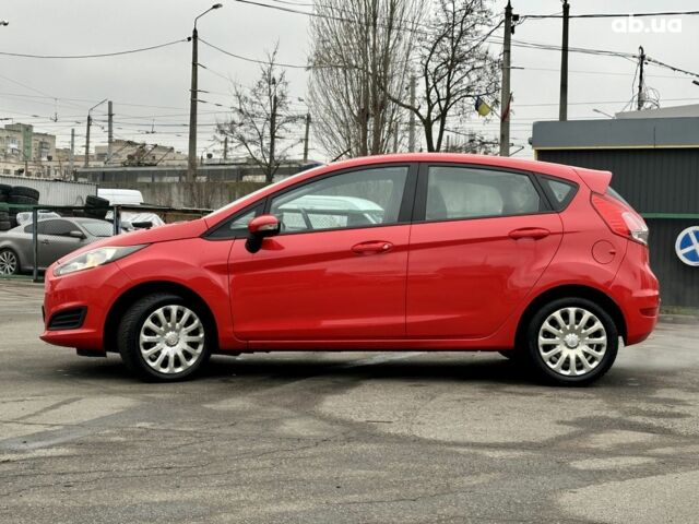 Красный Форд Фиеста, объемом двигателя 0 л и пробегом 72 тыс. км за 7500 $, фото 6 на Automoto.ua