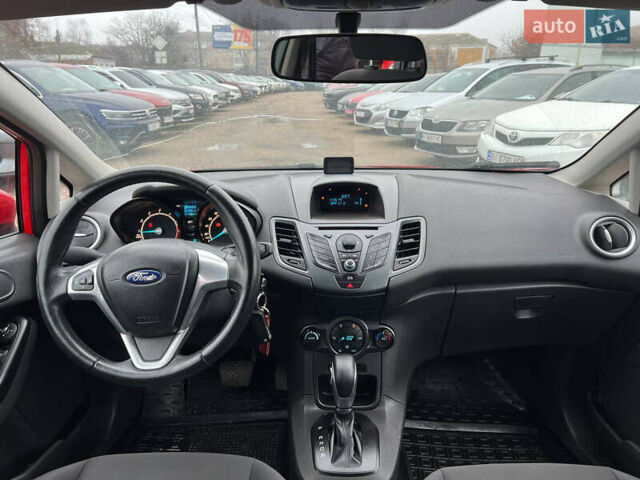 Червоний Форд Фієста, об'ємом двигуна 1.6 л та пробігом 59 тис. км за 8300 $, фото 15 на Automoto.ua