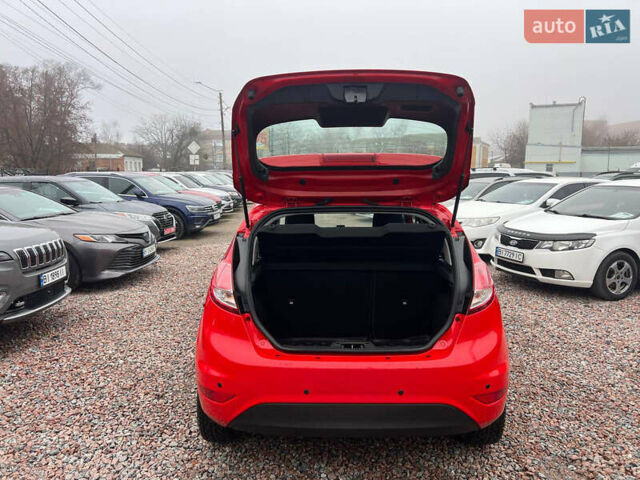 Червоний Форд Фієста, об'ємом двигуна 1.6 л та пробігом 59 тис. км за 8300 $, фото 8 на Automoto.ua