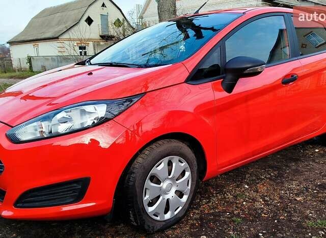 Червоний Форд Фієста, об'ємом двигуна 1 л та пробігом 57 тис. км за 6800 $, фото 2 на Automoto.ua
