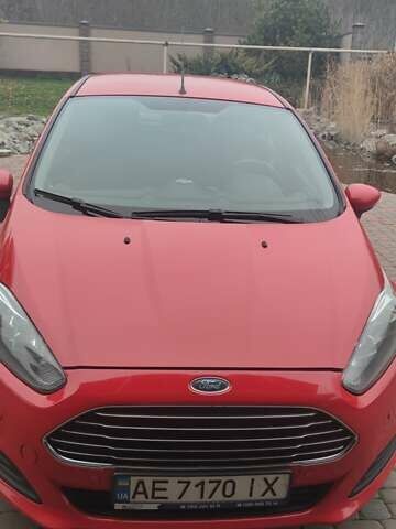 Красный Форд Фиеста, объемом двигателя 1.5 л и пробегом 307 тыс. км за 6500 $, фото 11 на Automoto.ua