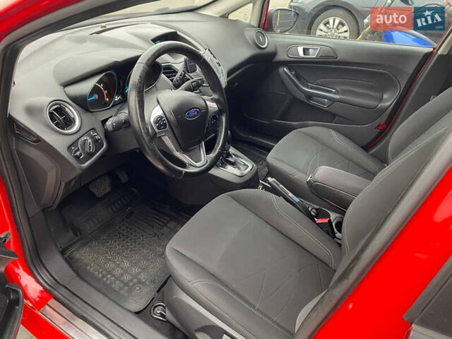 Красный Форд Фиеста, объемом двигателя 1 л и пробегом 137 тыс. км за 7700 $, фото 9 на Automoto.ua