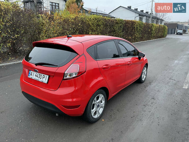 Красный Форд Фиеста, объемом двигателя 1.6 л и пробегом 127 тыс. км за 8000 $, фото 6 на Automoto.ua