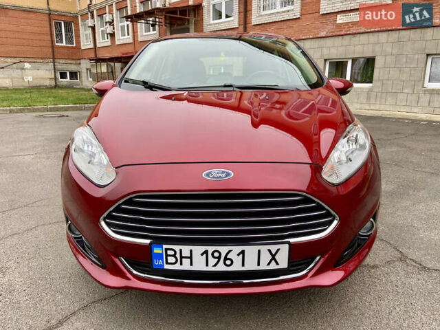 Червоний Форд Фієста, об'ємом двигуна 1.6 л та пробігом 7 тис. км за 9150 $, фото 1 на Automoto.ua