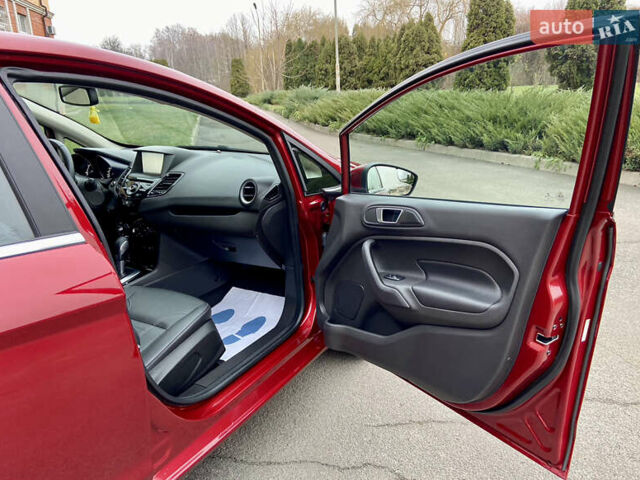 Червоний Форд Фієста, об'ємом двигуна 1.6 л та пробігом 7 тис. км за 9150 $, фото 54 на Automoto.ua