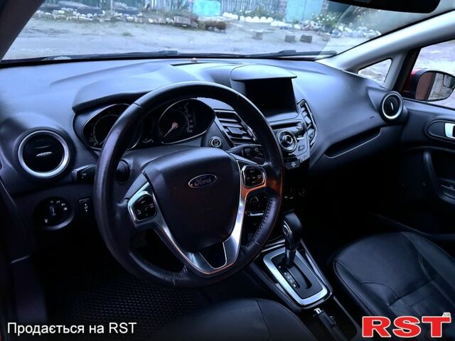 Красный Форд Фиеста, объемом двигателя 1.6 л и пробегом 104 тыс. км за 7500 $, фото 11 на Automoto.ua