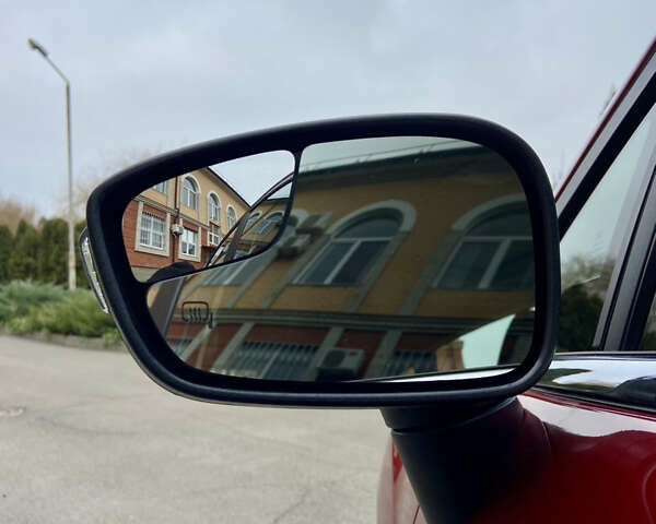 Червоний Форд Фієста, об'ємом двигуна 1.6 л та пробігом 7 тис. км за 9150 $, фото 33 на Automoto.ua